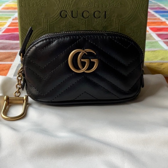 🌹GUCCI GG MARMONT POUCH WITH KEYCHAIN HOOK  🌹NWT 🌹 - Picture 10 of 16